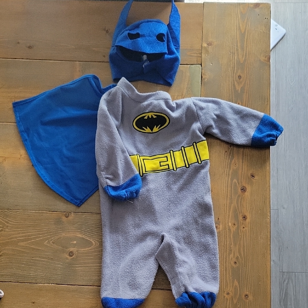 Kids Batman Costume with Cape - Gray and Blue